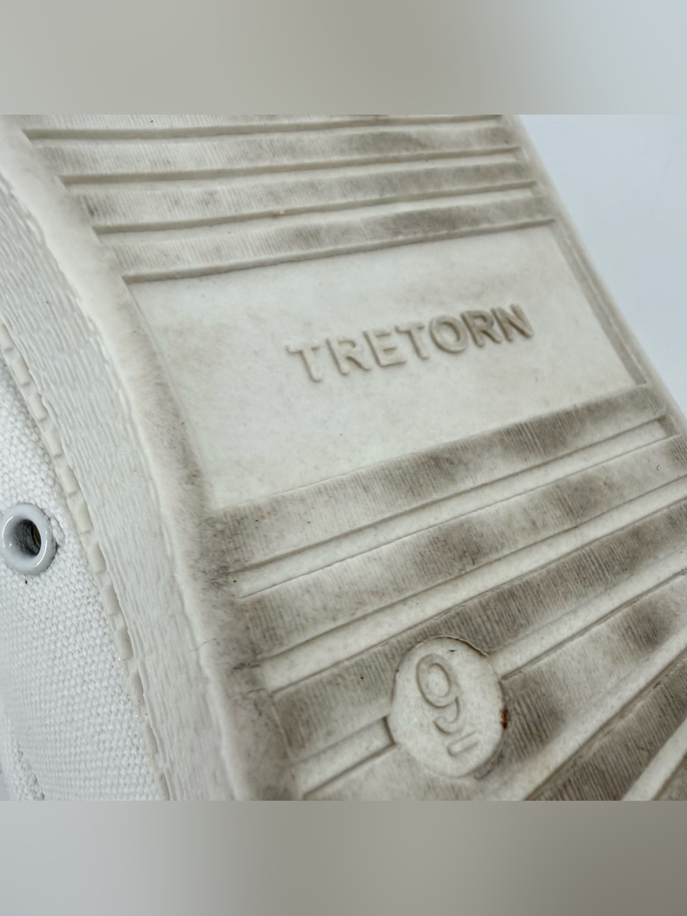 Tretorn Nylite Canvas Sneakers Womens Size 9 White Classic Lace-up Shoes - Picture 9 of 11